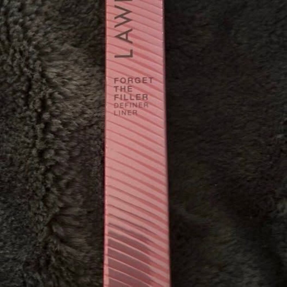 Lawless Forget the Filler Definer Liner Pink Sand Full Size .03 oz 1.1 g NIB